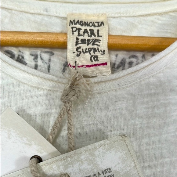 NWT Magnolia Pearl Pajaro Folk Art Boyfriend Tee - Picture 7 of 8